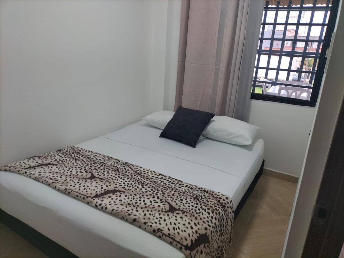Apartamentos Family Santa Rosa de Cabal Extérieur photo